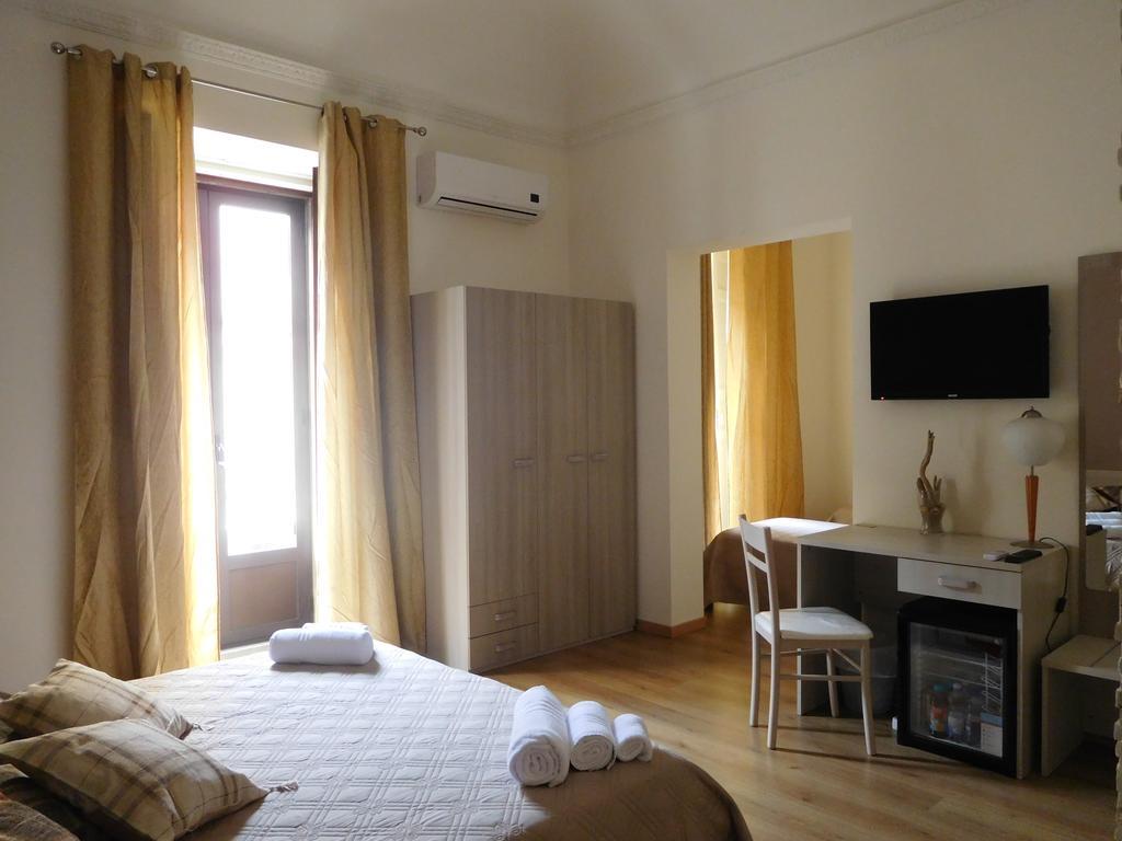 Papali Bed & Breakfast Catania Ngoại thất bức ảnh